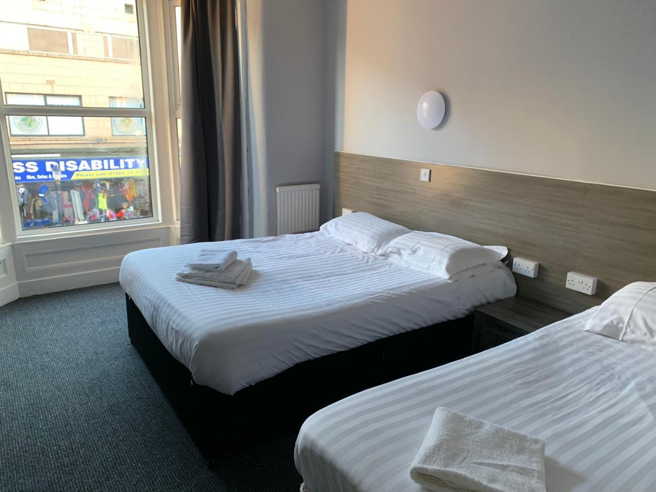 Hotel The