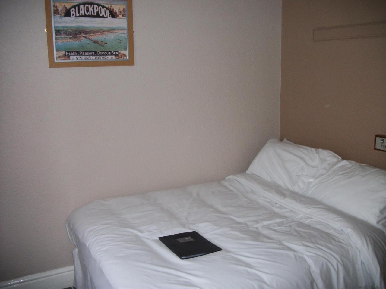 Royal Oakwell Hotel