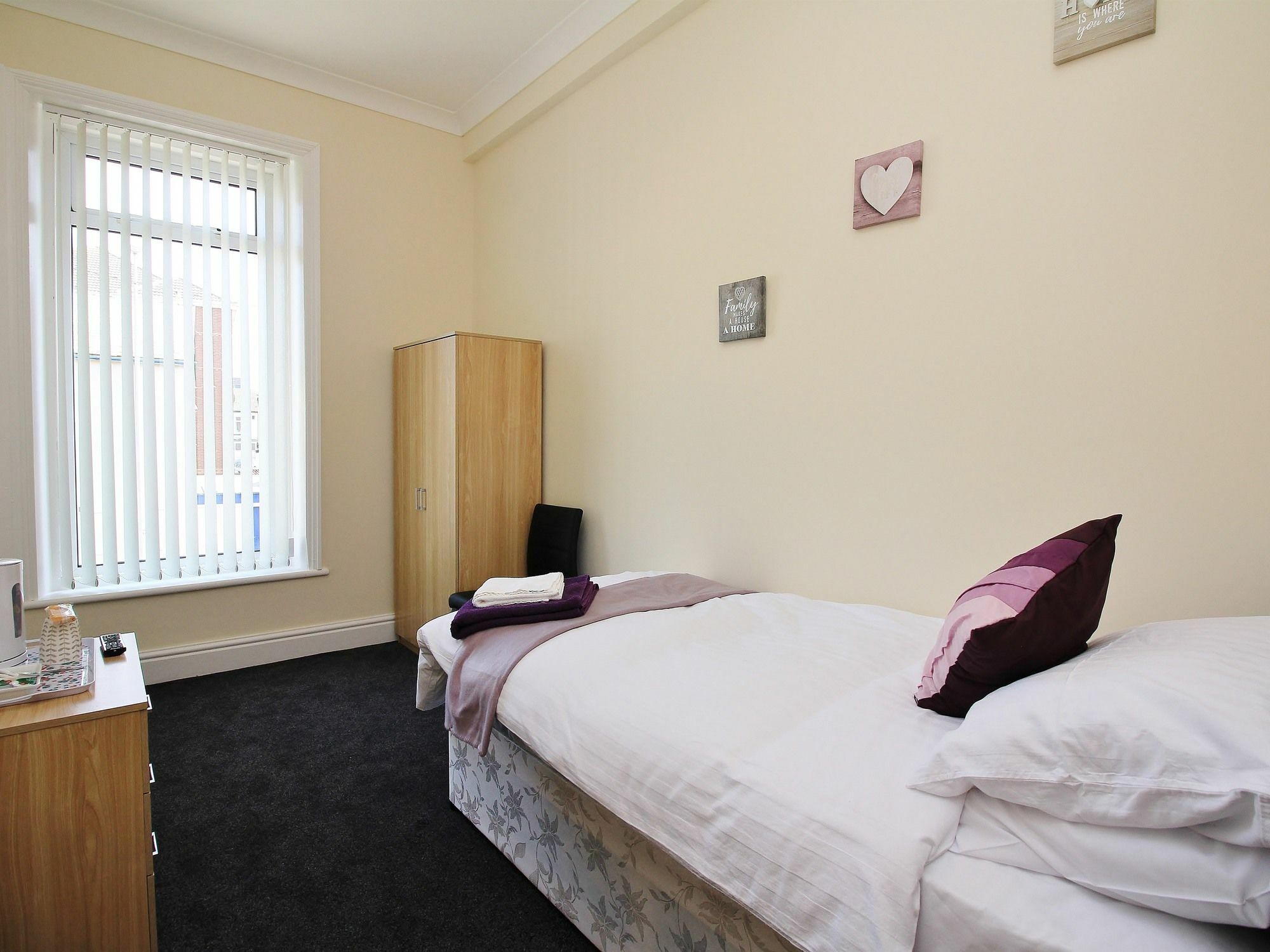 Bayswater House 3* Blackpool