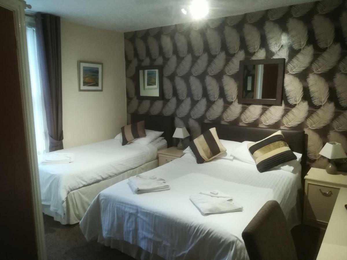 Roselea 3* Blackpool