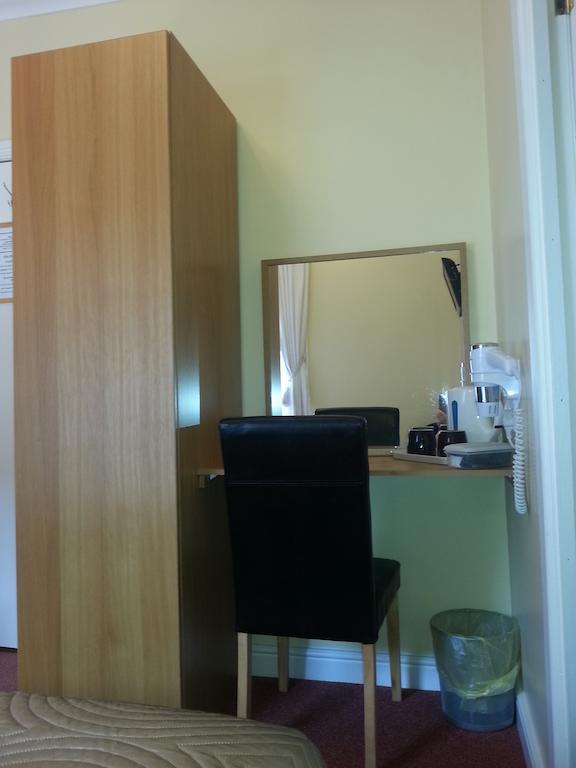 Bed & Breakfast Manchester House 3*