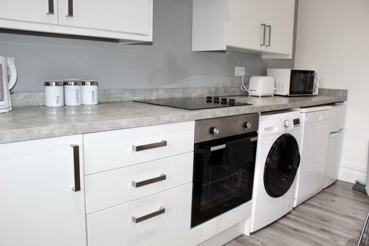 Reads Luxury Jacuzzi Blackpool