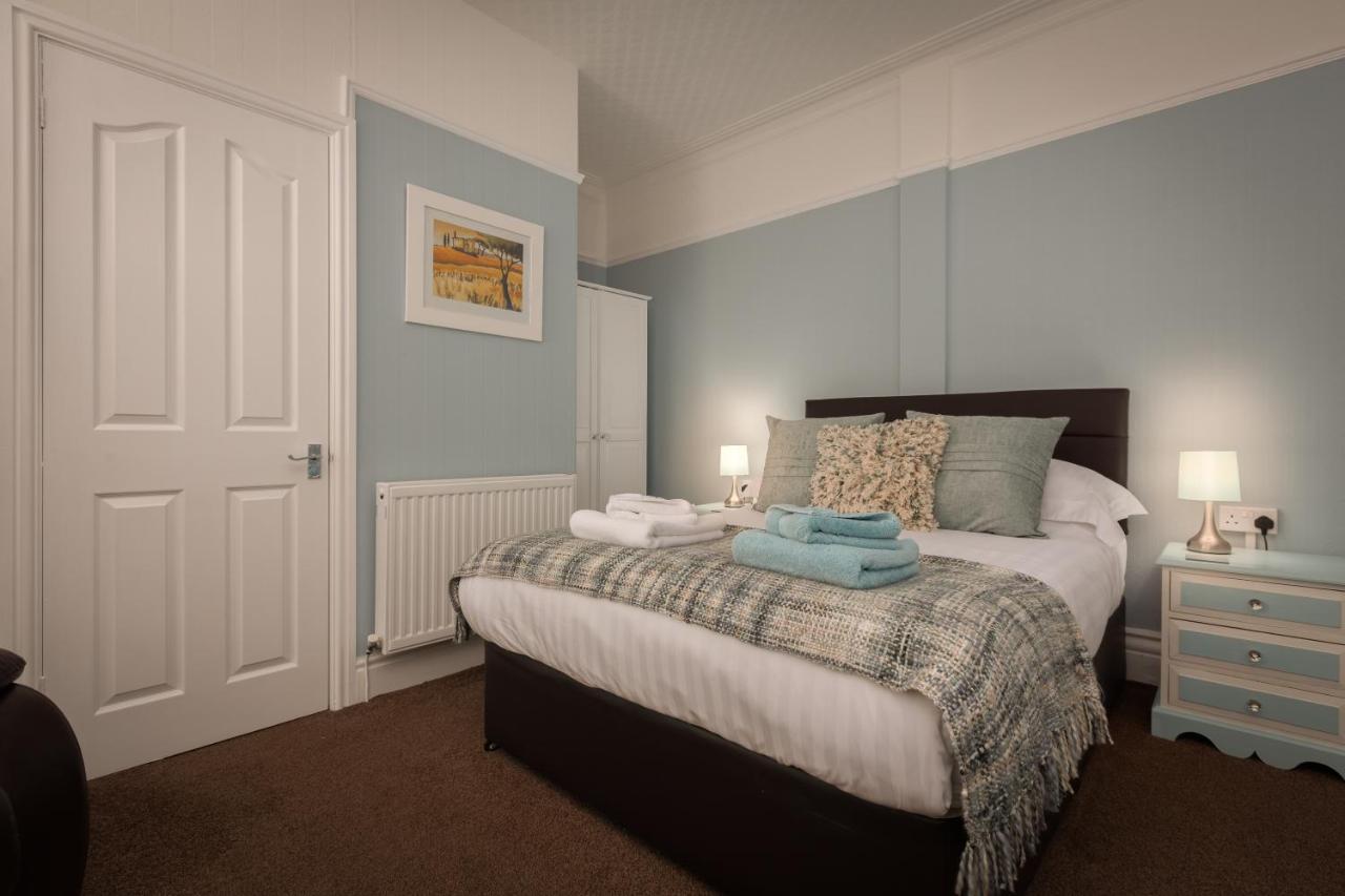 Guest house The Beechcliffe - Over 35's Only 3*