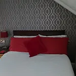 Ash Lea Hotel