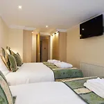 Burbage Holiday Lodge Apartment 1