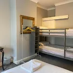 Sunflower Suite Under Sasco Apartments