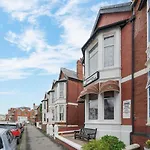 Deneside Guest House