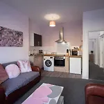 Bank Street Apartment 3