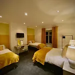 Captivating 4-Bed Hot Tub House In Blackpool