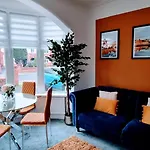 Oasis Holiday Home Blackpool