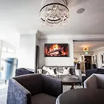 Doric Hotel
