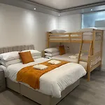 Araan House Hotel -Families And Couples Only