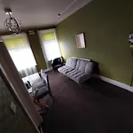 Captivating 1-Bed Apartment In Blackpool