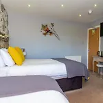 The Kenley Hotel
