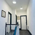The New Valron Hotel