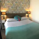 Four Seasons Guest House