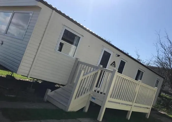 Lovely 3-Bed Caravan In Blackpool Haven Marton