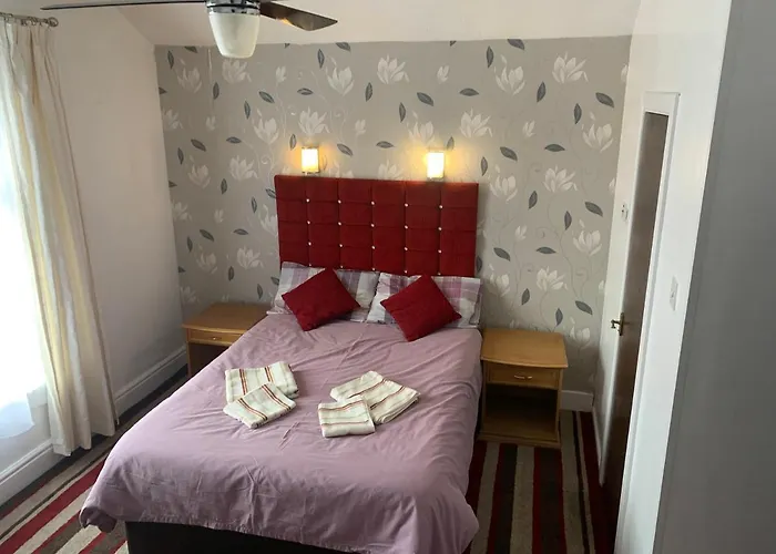 New Osborne Hotel