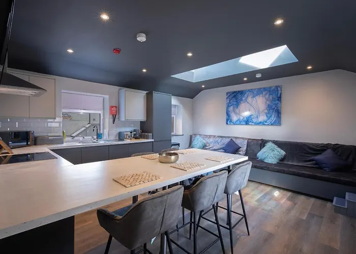 Ocean View Apartments - Sloane