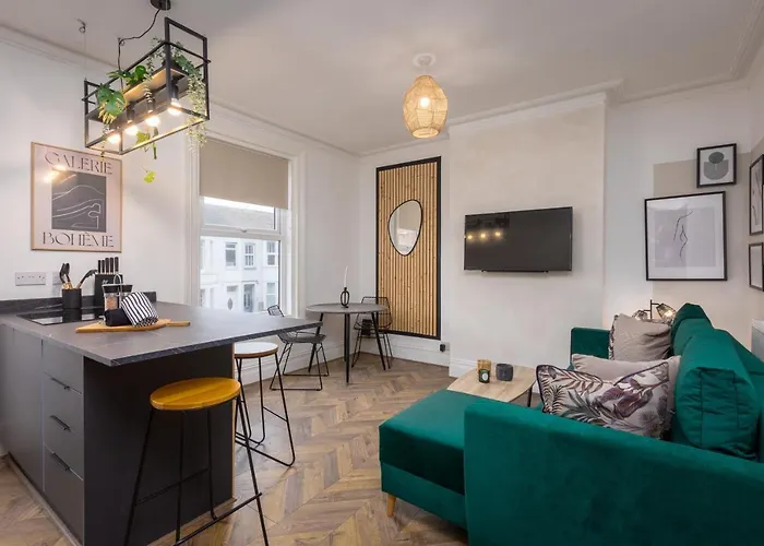 Stoneholme Short Stay - Clare Street Apartments
