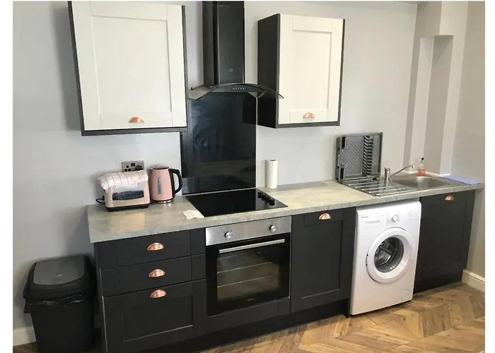 Apartments On Albert Road With Free Parking