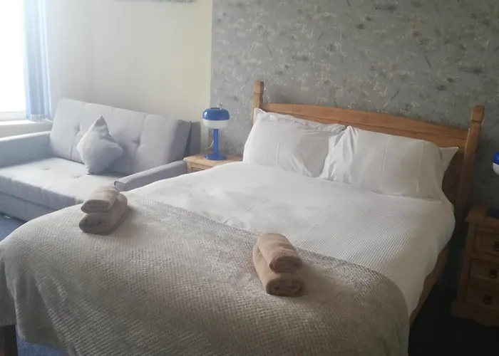 Camelot Seafront Hotel