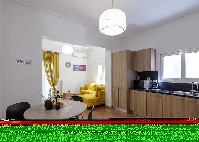 Blackpool North Close To Station - With Free Car Parking