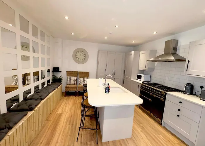 Beach House By Sasco