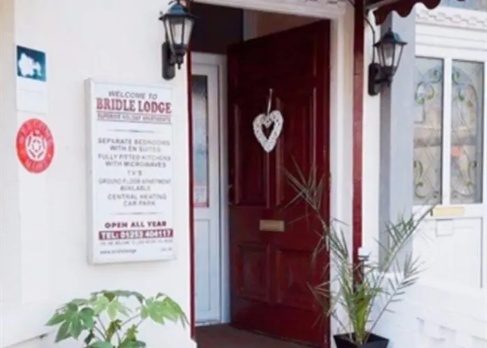Bridle Lodge Apartments