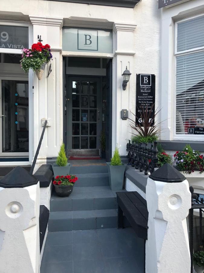 Hotel Bradburys Of Blackpool