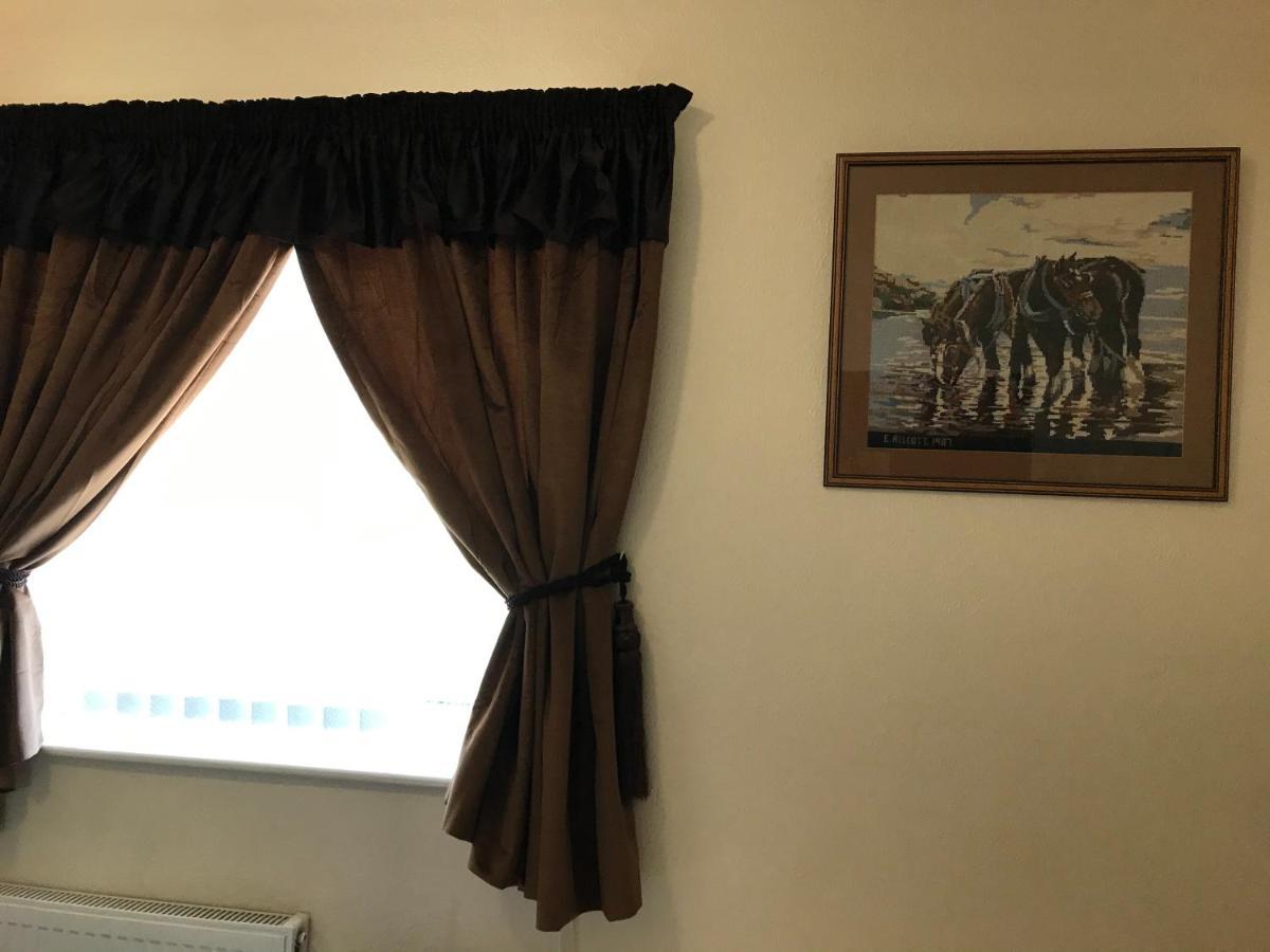 The Feathers Bed & Breakfast 3*