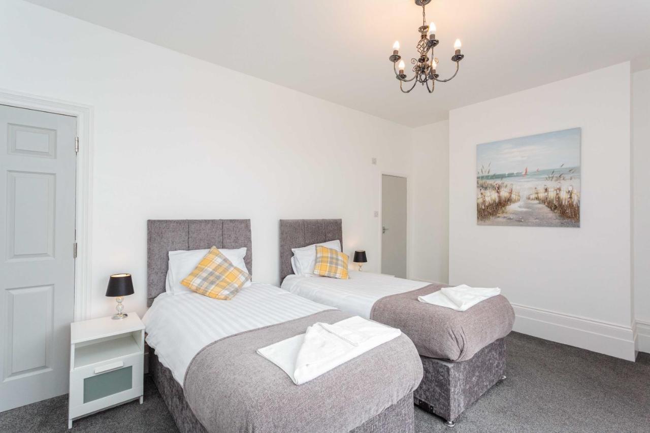Cherry Property - Cherry * Blackpool