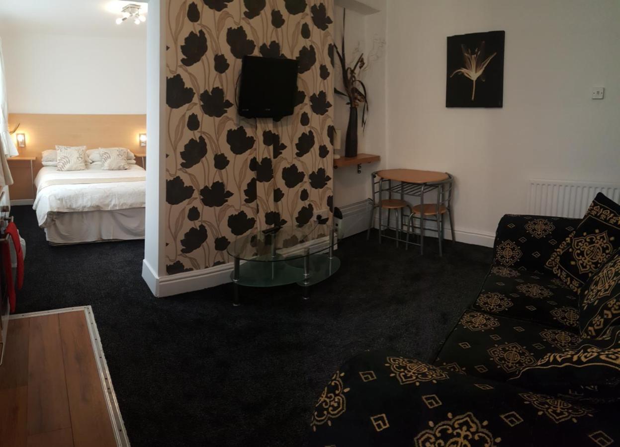 Apartment Norwyn Court *