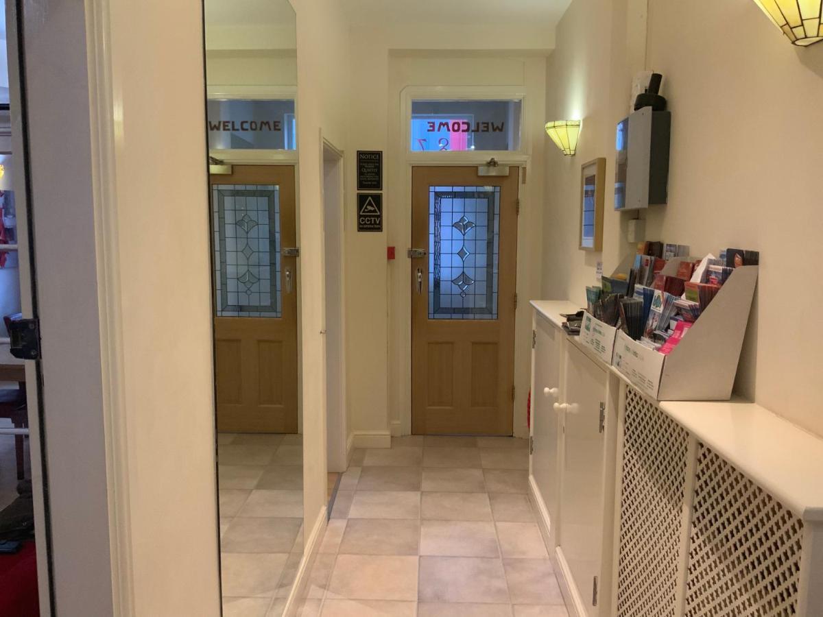 Guest house Scarlets 3*
