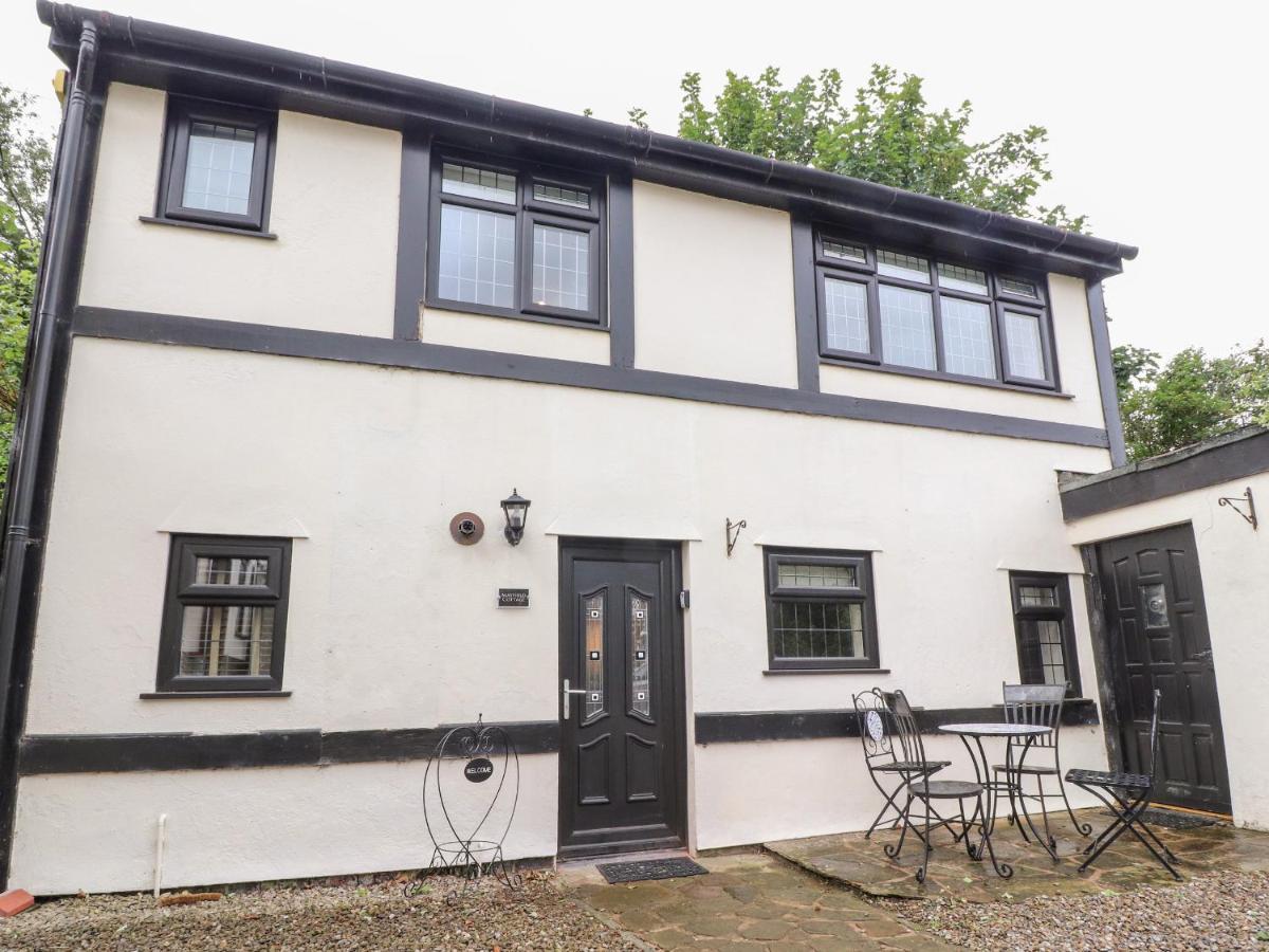 Holiday home Mayfield *