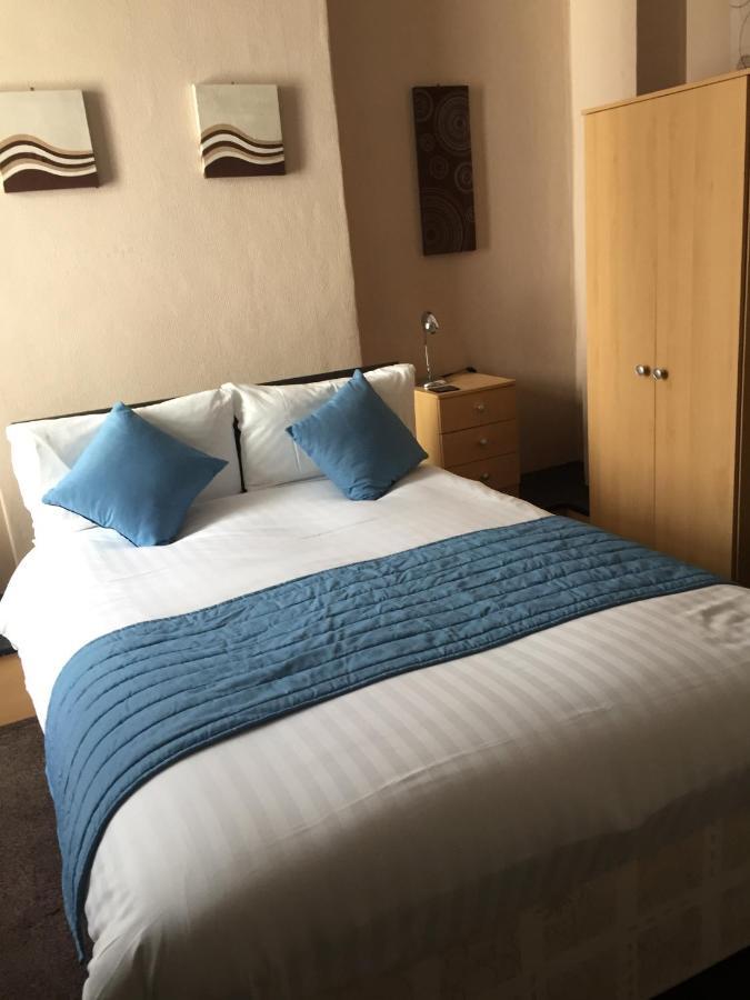 Rosebank 3*