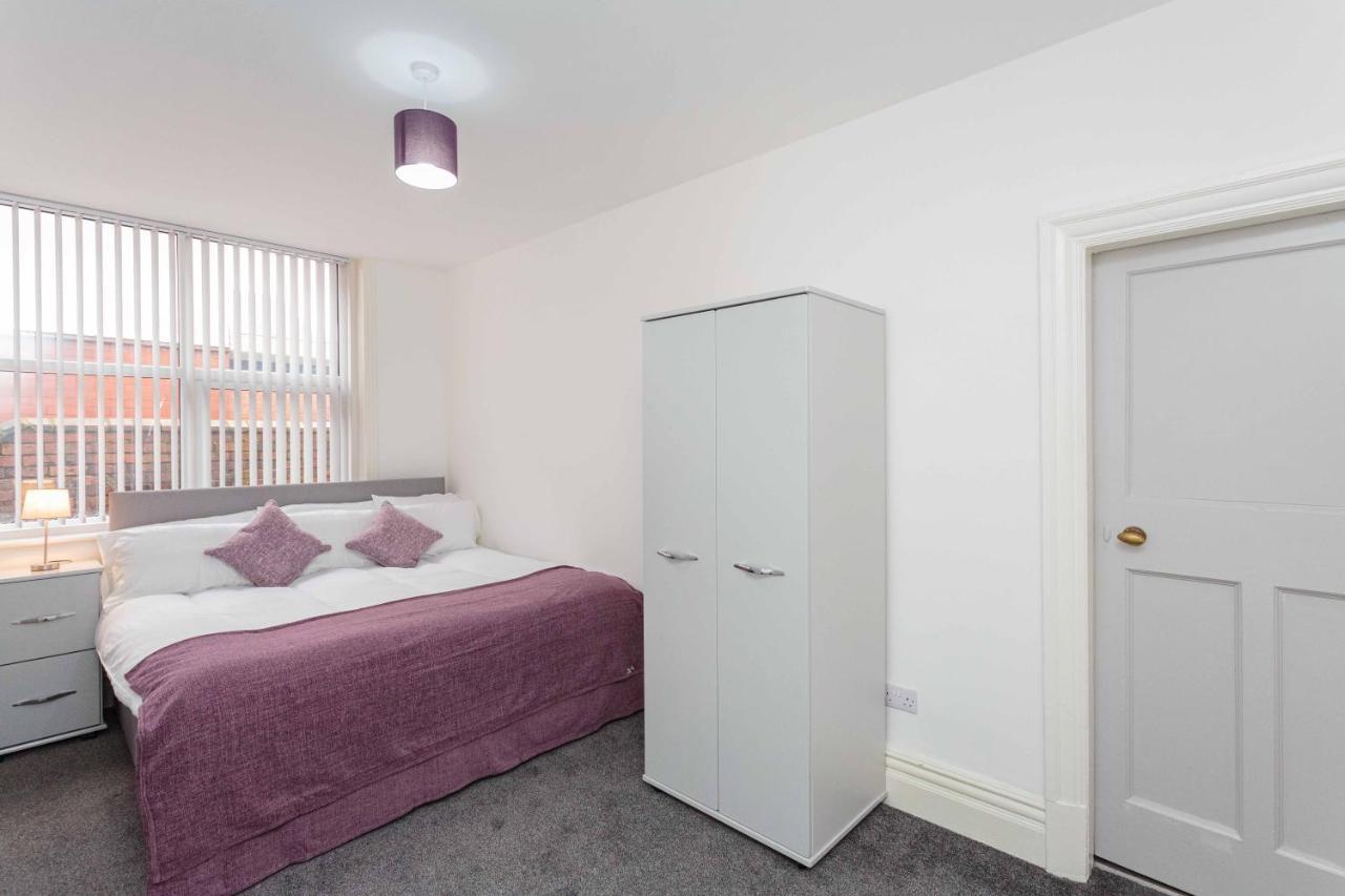 Cherry - Plum * Blackpool