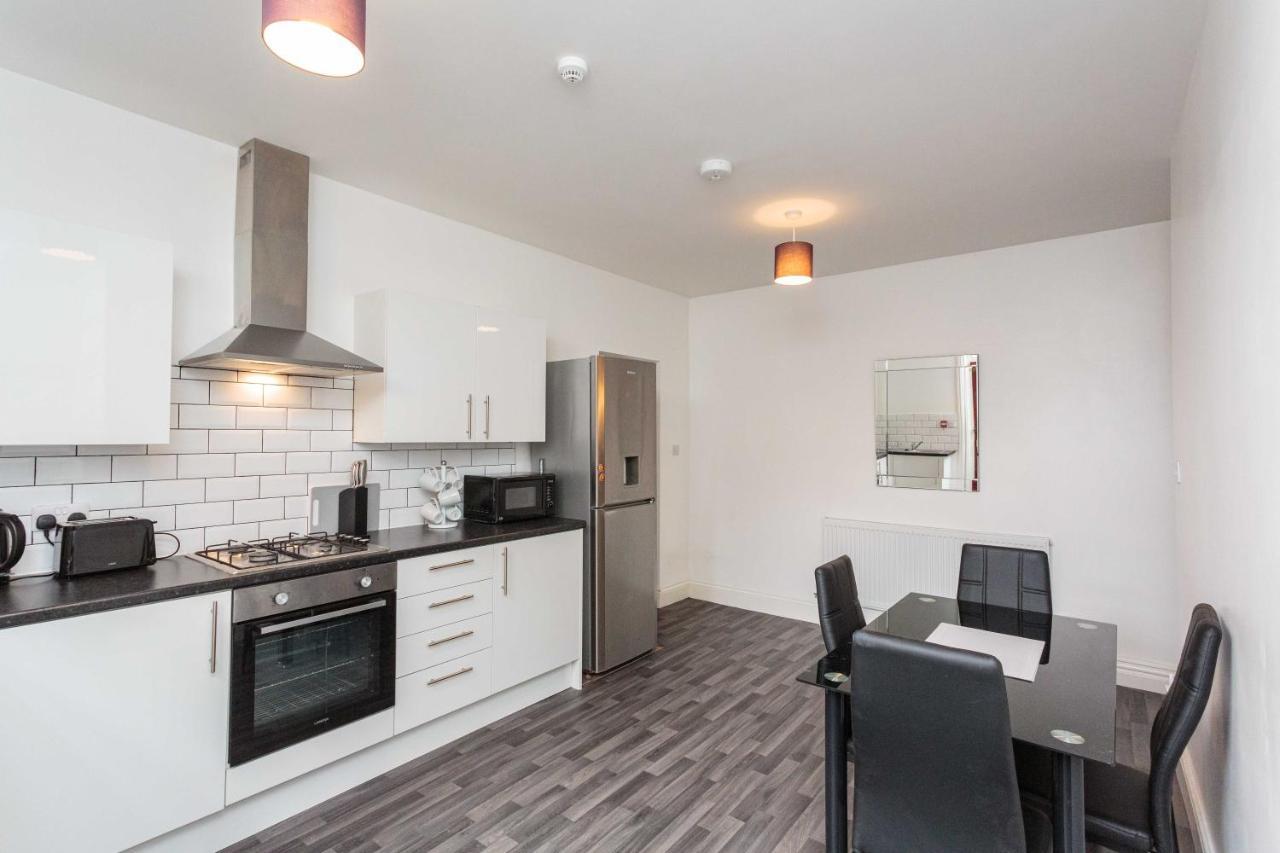 Cherry - Plum Apartment