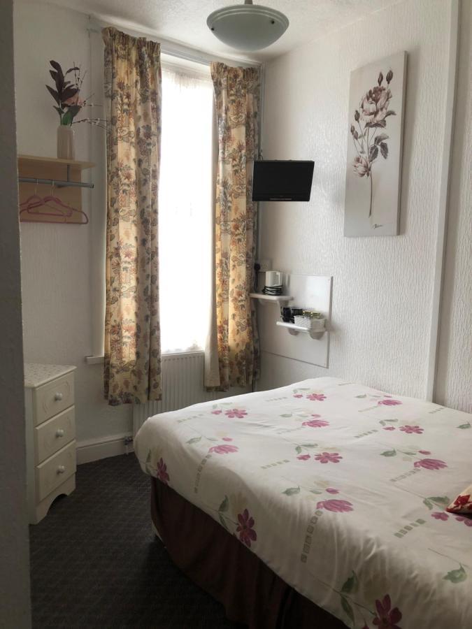 Melrose Guest house 3*
