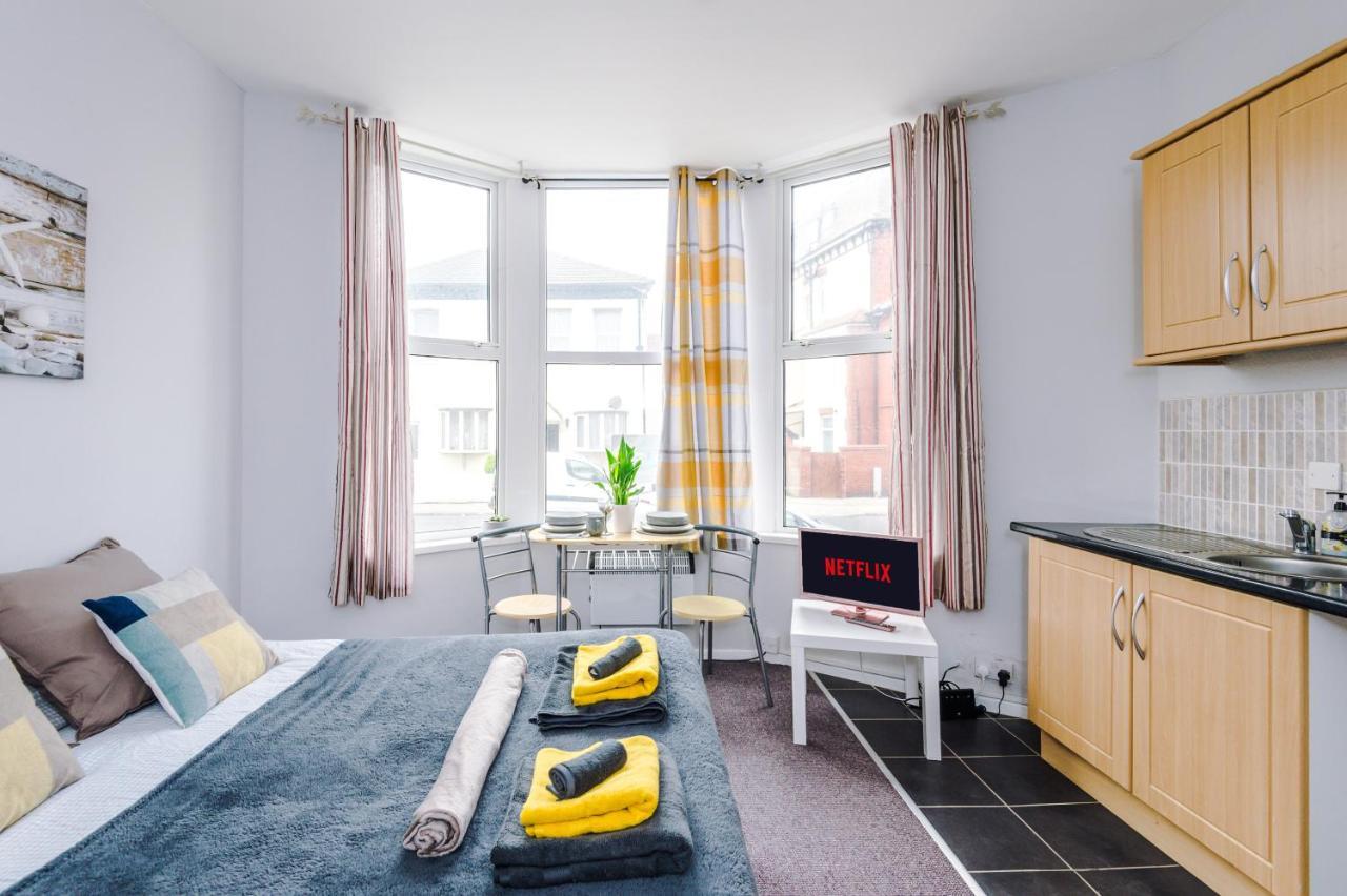 Empire - Dickson Road Apartment