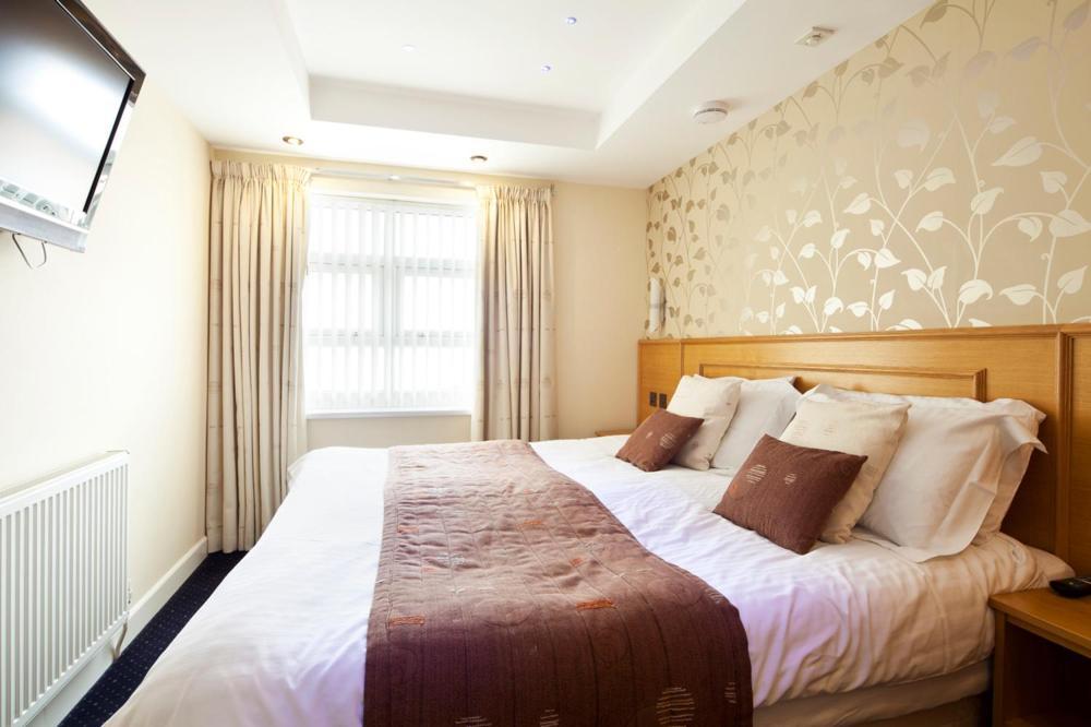 Queens Mansions: Princess Apartment *
