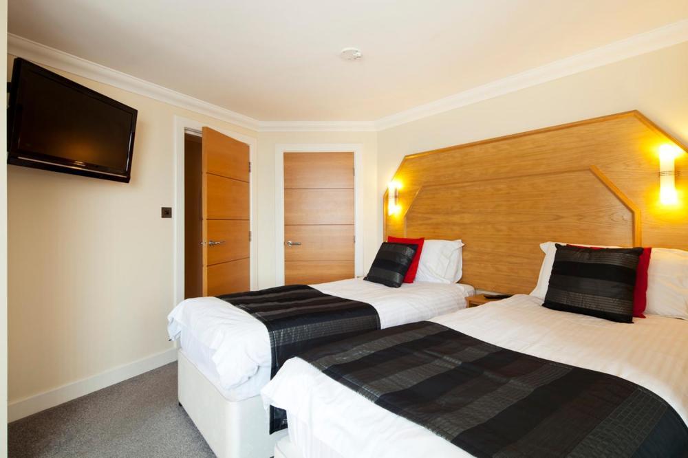 Queens Mansions: Empress Blackpool