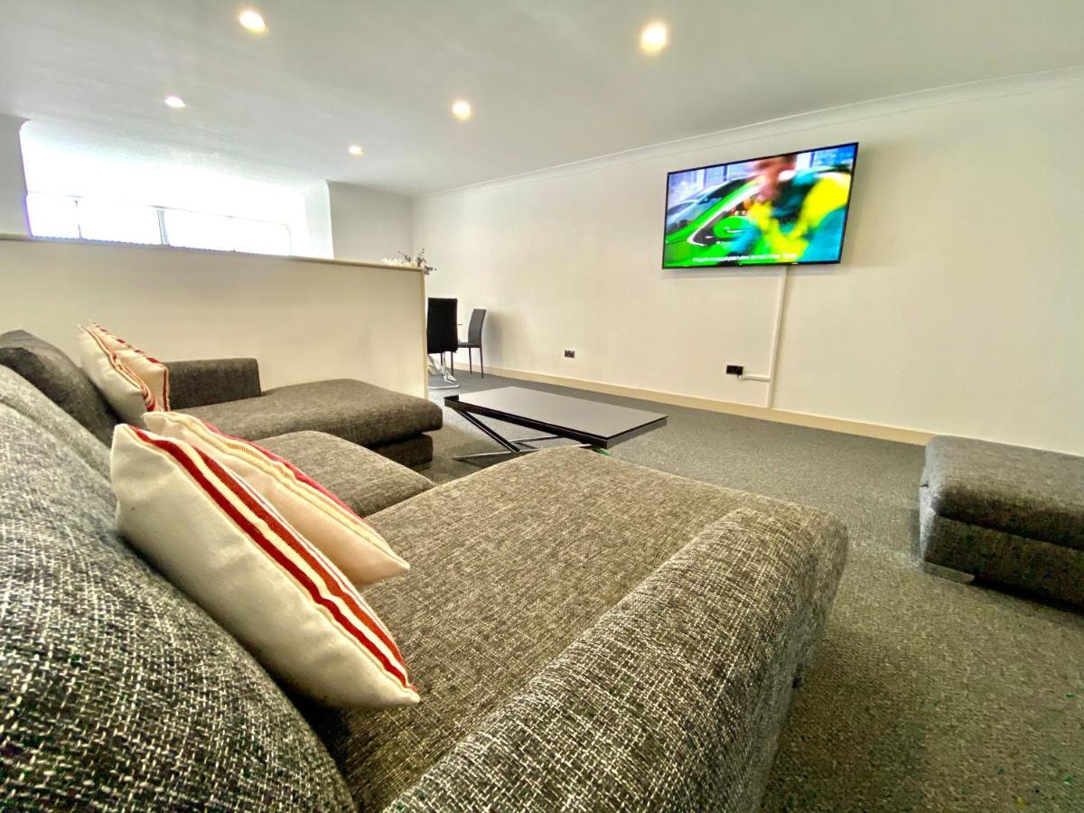 Fabrik - Harrowside By Service Apartements *