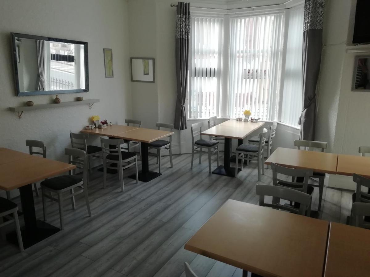 The Shining Diamond Bed & Breakfast Blackpool