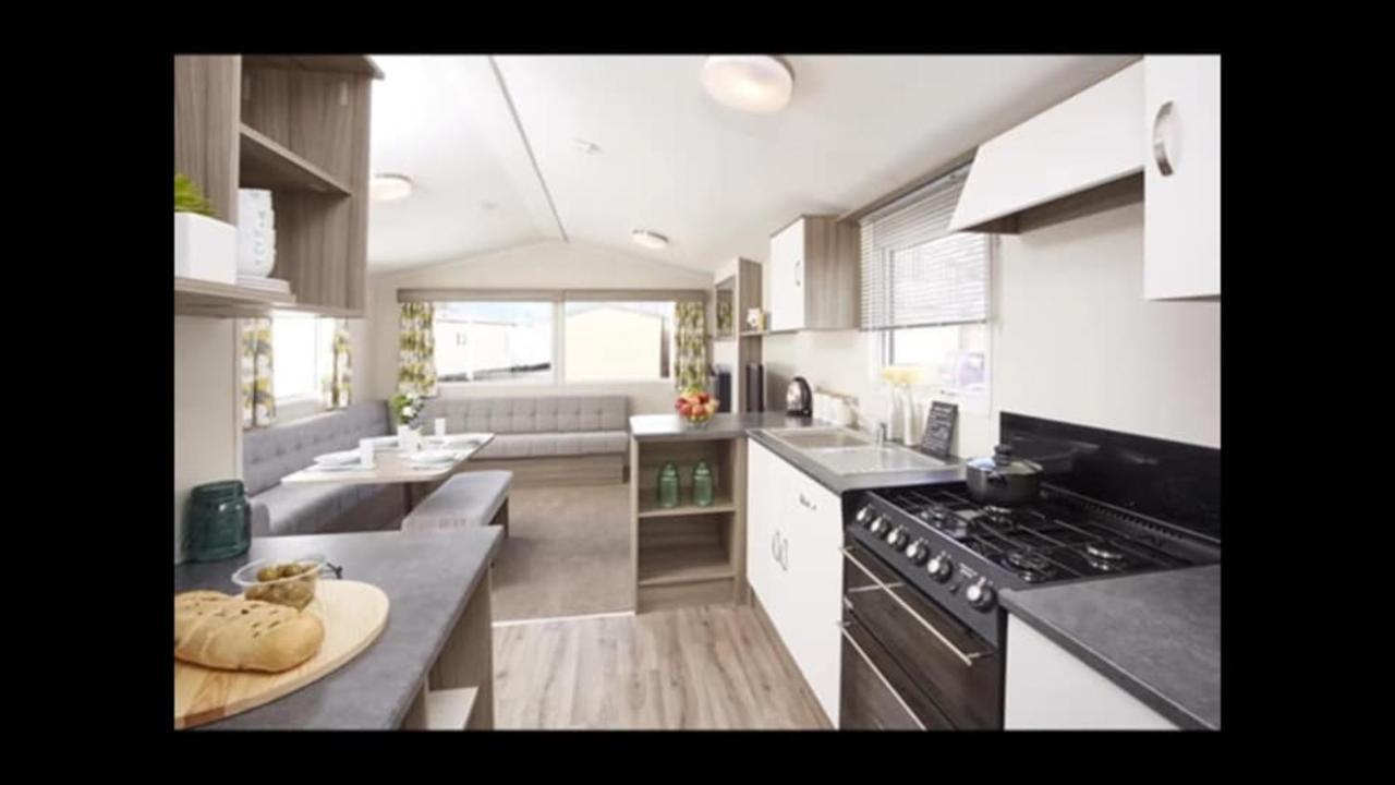 Holiday home Lovely 3-bed Caravan In Haven Marton Blackpool