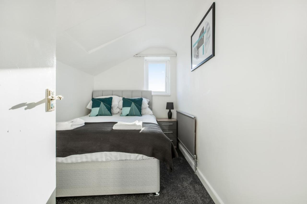 Staycation By Sasco * Blackpool
