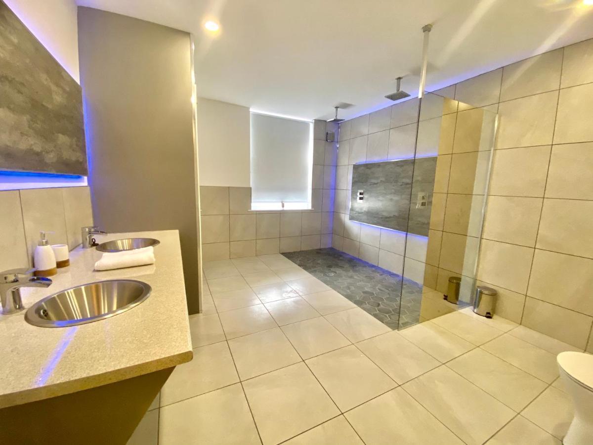 Fabrik - Harrowside By Service Apartements * Blackpool