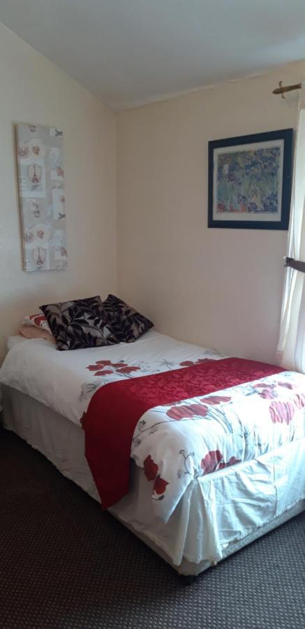 Guest house Sunny Ives