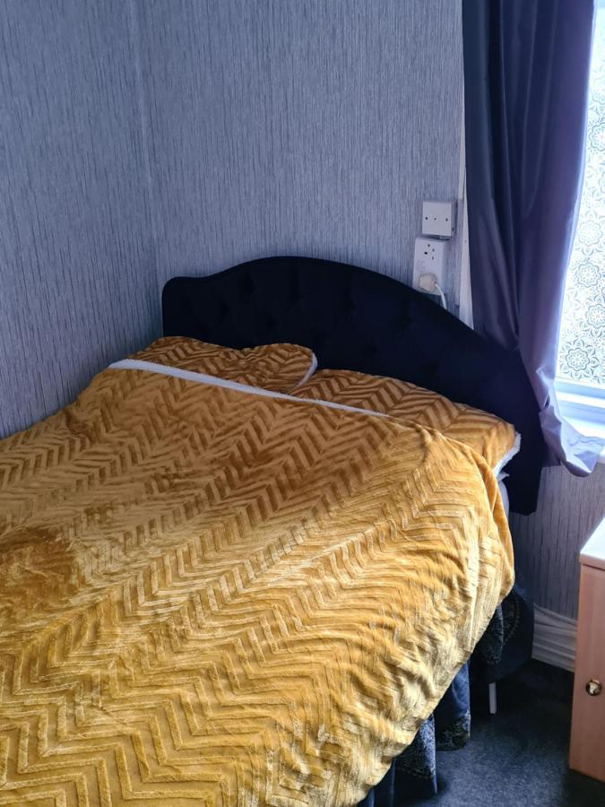 Bed & Breakfast Crompton House 2*