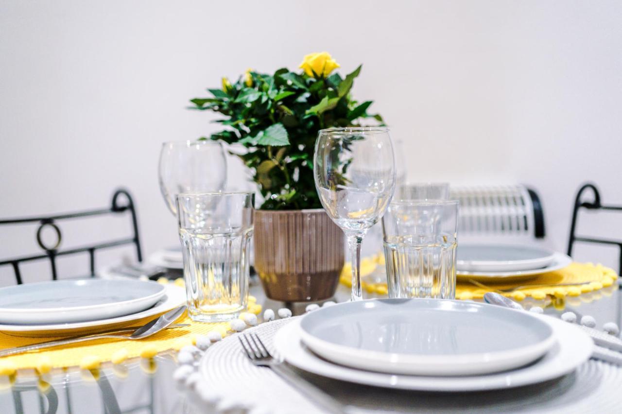 Empire - Charles Street Apartment *